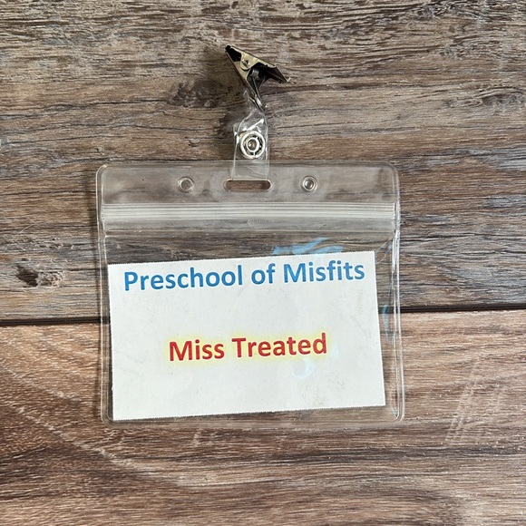 Women’s Halloween Office Zombie Costume Small - Picture 9 of 12